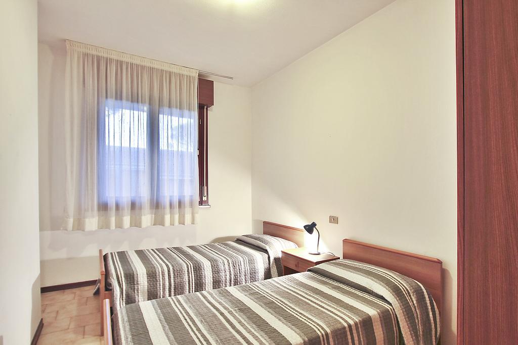 Villa Renata Lignano Sabbiadoro Pokój zdjęcie